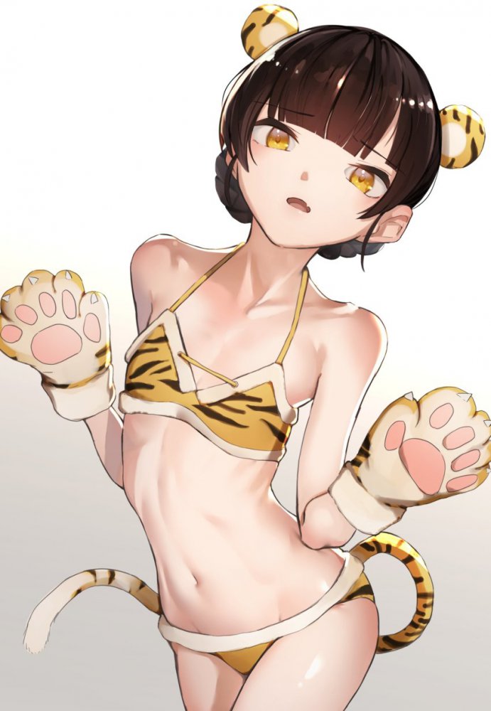 二次元泳装巨乳妹子 40P