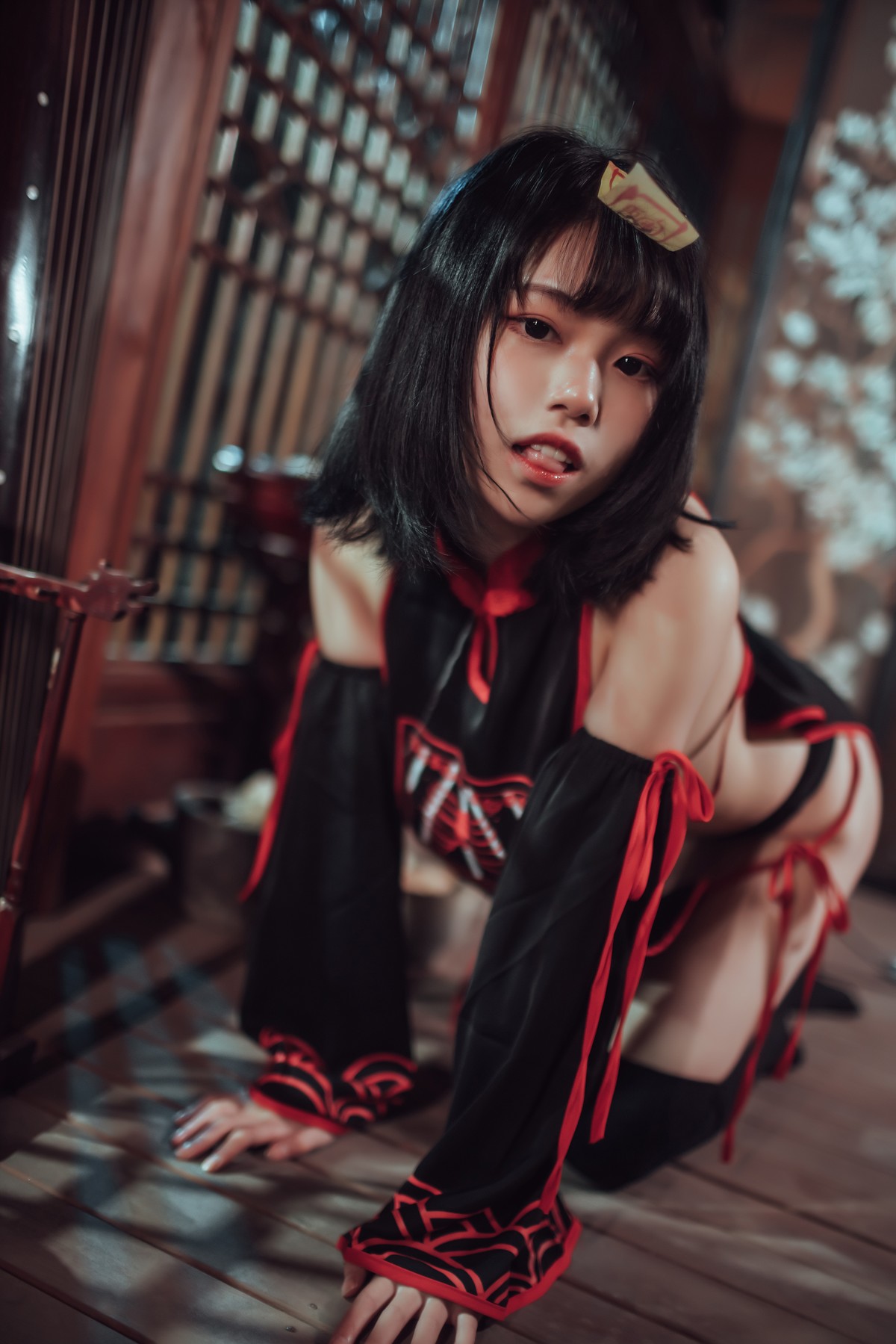 Cosplay：七月喵子 小僵尸 22P