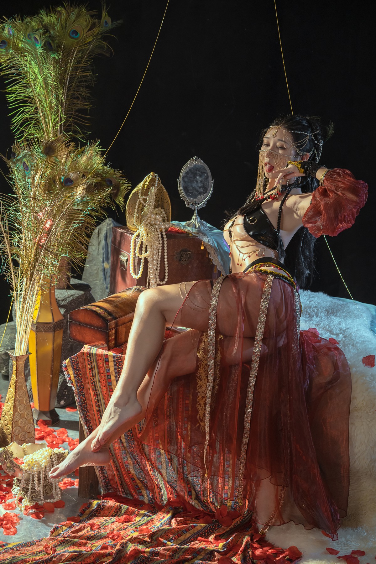 Cosplay：云溪溪 深渊舞娘 46P