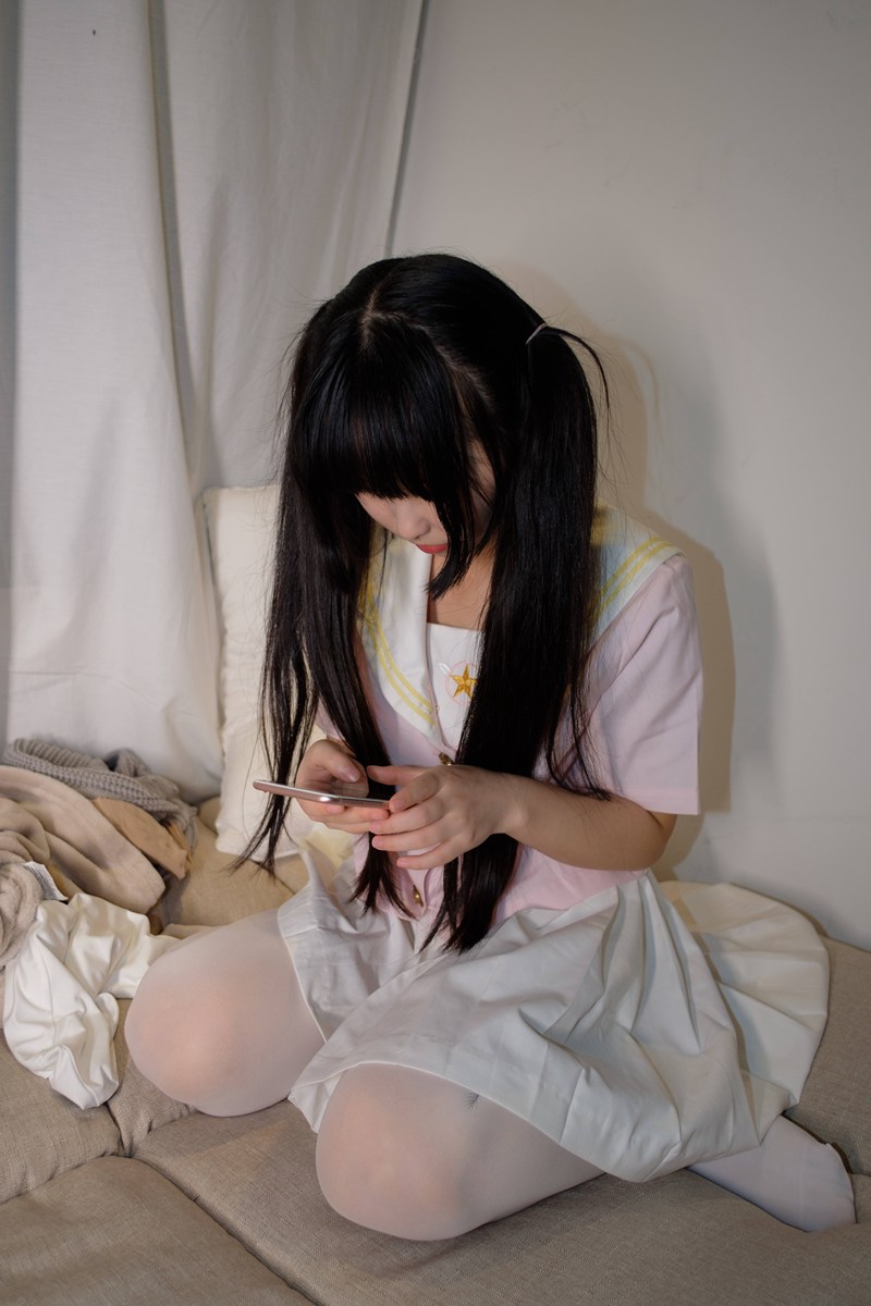 JK制服：可爱的白丝JK妹子 102P1V