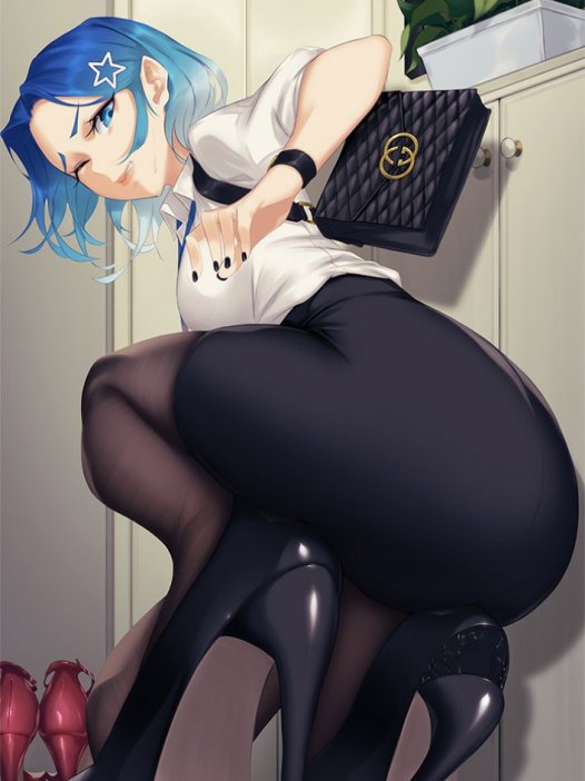 动漫美女：可爱的青色头发的美少女